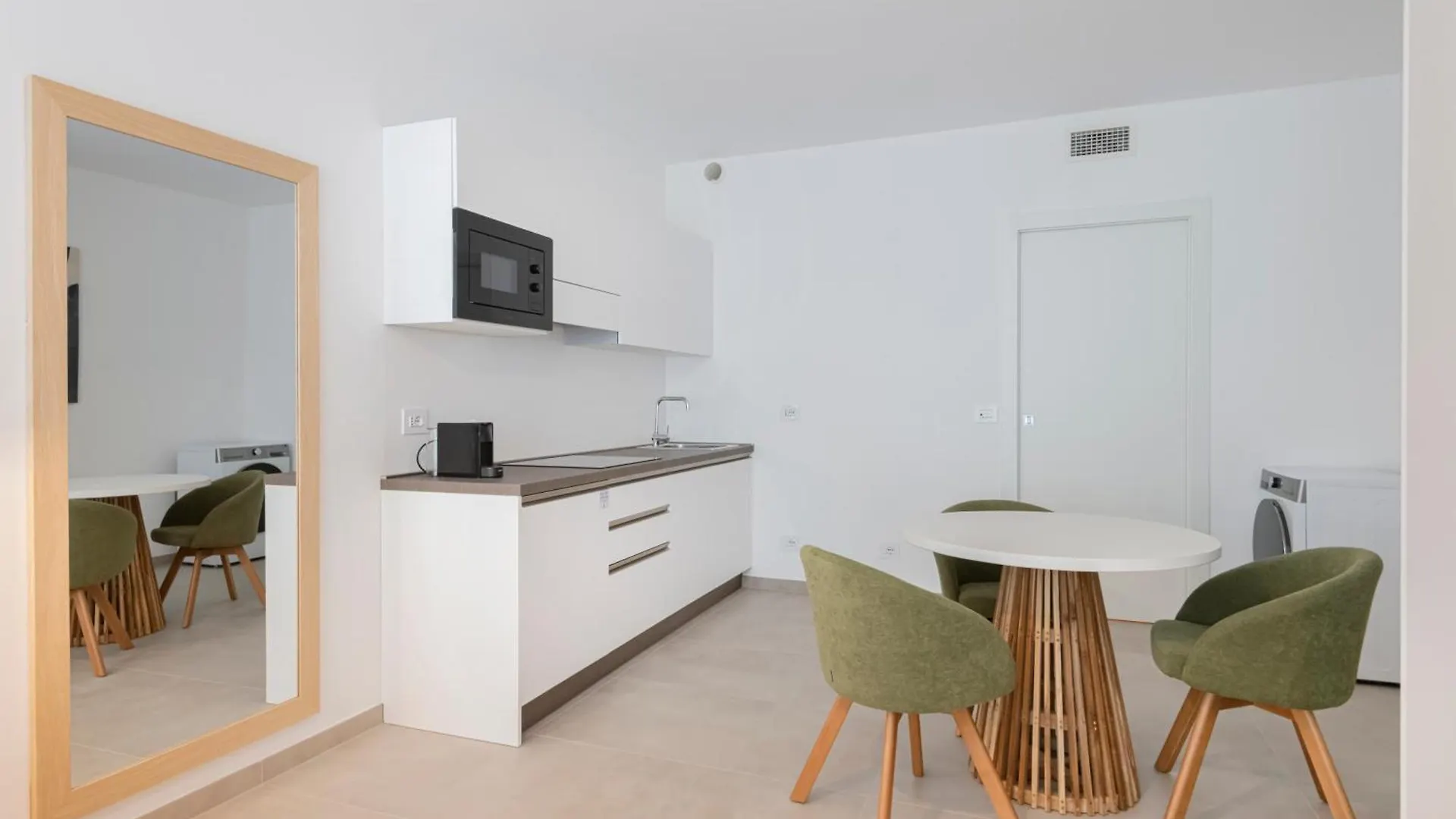 Relstay - De Angeli Milan Aparthotel